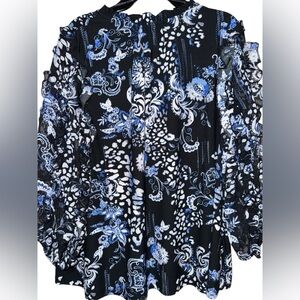 🛍️Floral Black and Blue Women's Top🛍️